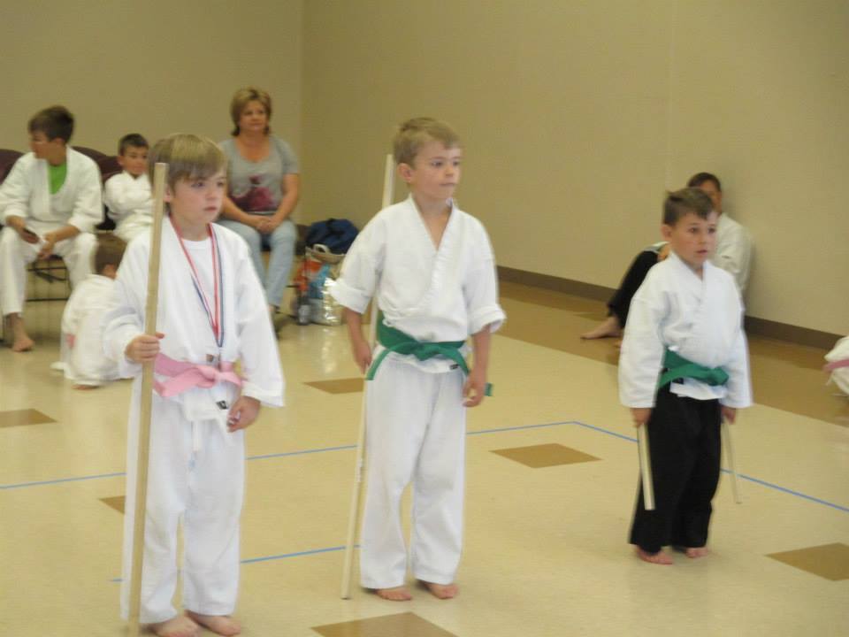 Students practicing together at the Lakewood Link